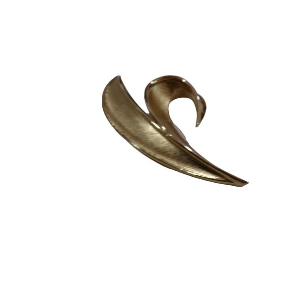 Vtg Trifari Gold-Tone Abstract Brooch Pin '50 - 69" collectors history graceful - Picture 6 of 8